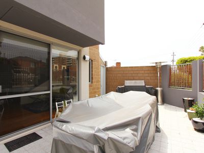 8 / 31 Pollard Street, Glendalough
