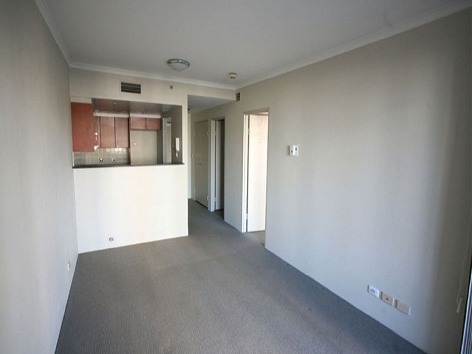 2702 / 1 Hosking Place, Sydney