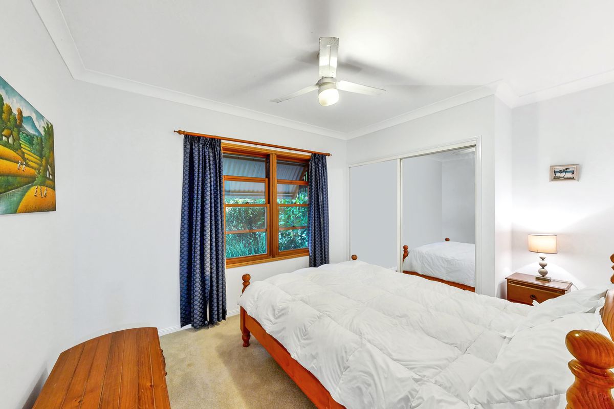 6 Bloodwood Place, Cooroibah
