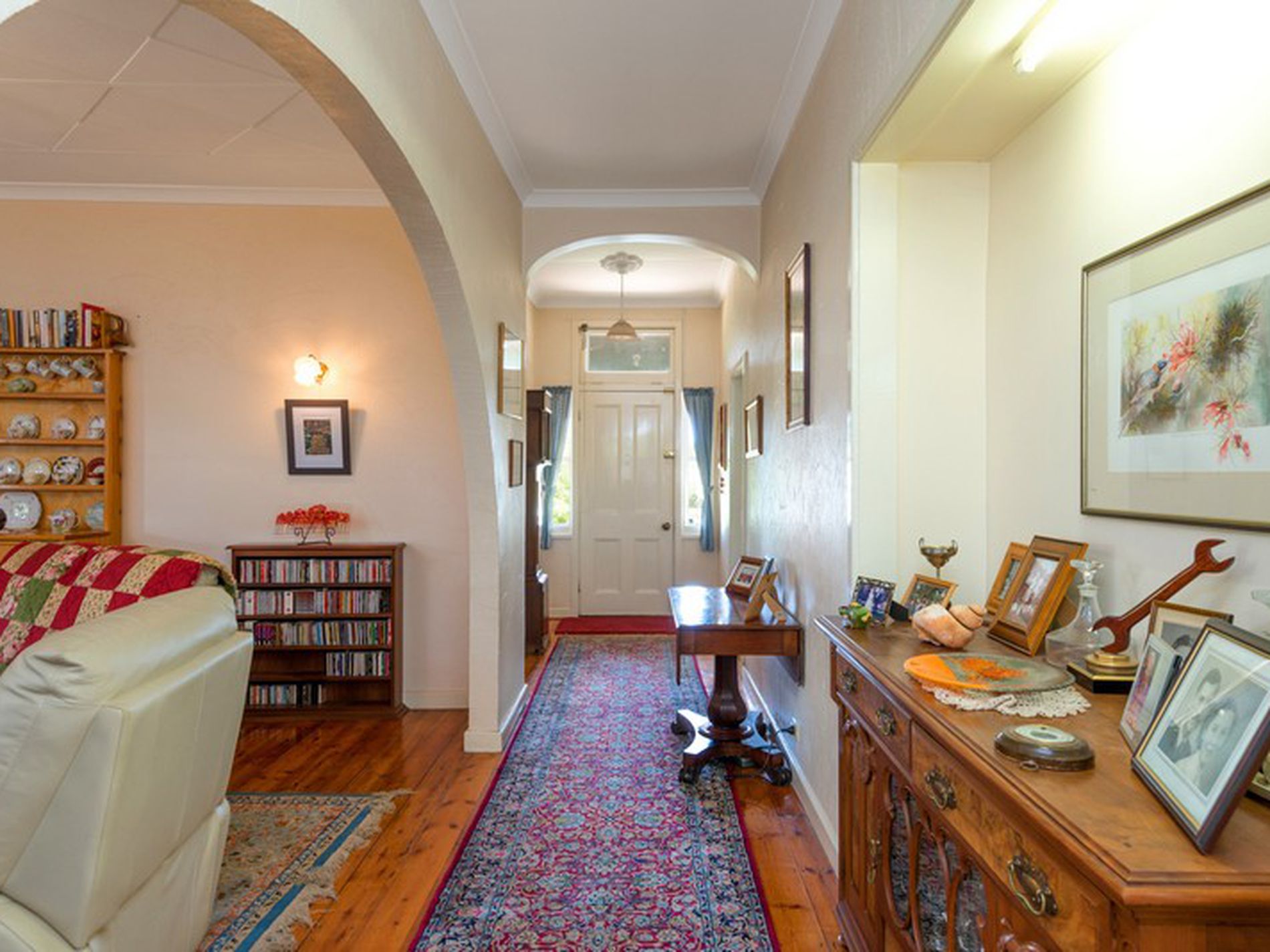 84 Varden Street, Piccadilly