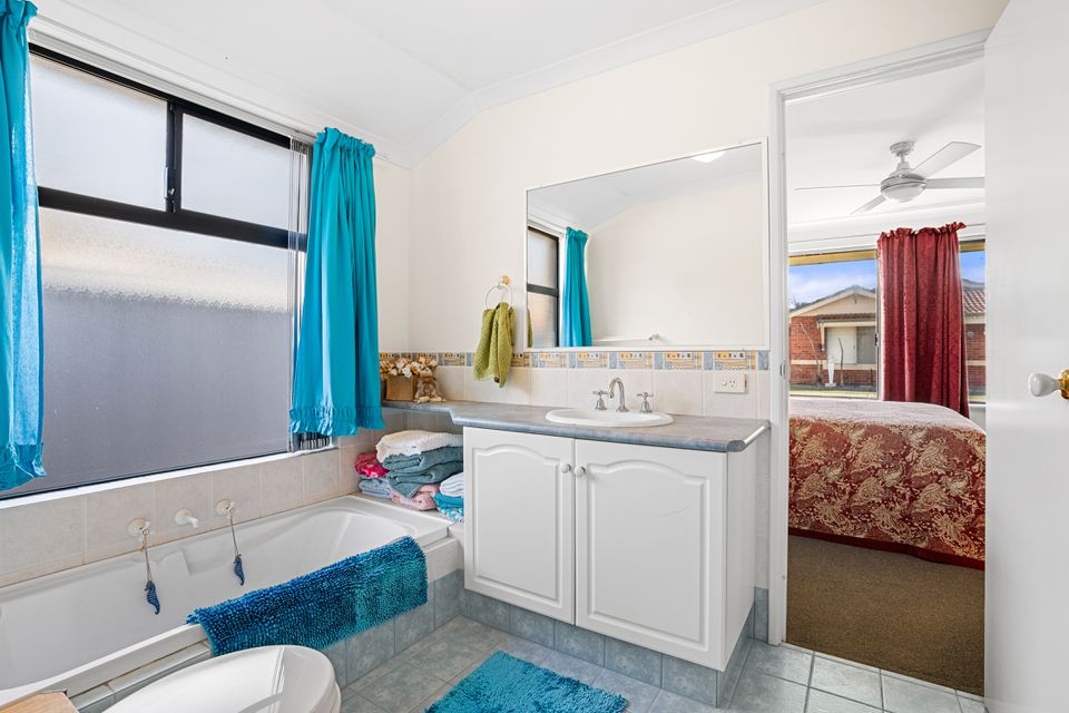 15 / 5 SAINTE MAXIME AVENUE, Port Kennedy