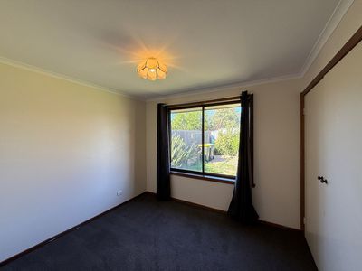 60 Shaws Road, Werribee