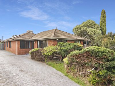 22 Swan St, Werribee