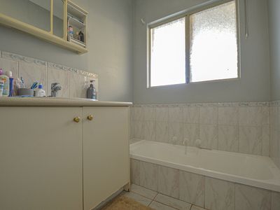 20B Yanderra Crescent, South Hedland