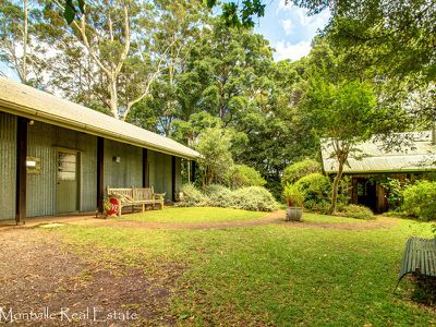 394 Western Avenue, Montville