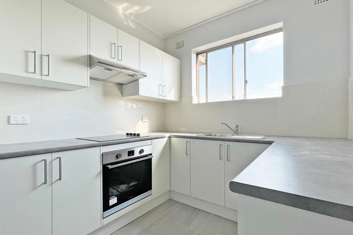 6 / 42 Fairmount Street, Lakemba