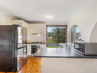 81 Woodcourt Street, Ambarvale