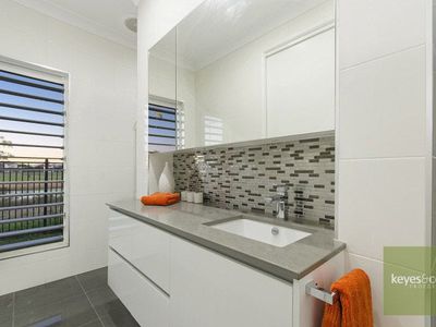 78 Guilfoyle Circuit, Kirwan