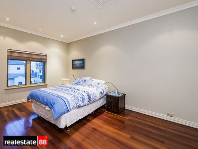 17 / 50 Trafalgar Road, East Perth