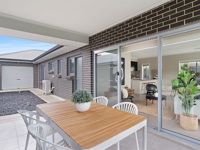 22A Lenma Street, Netley