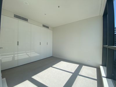1005 / 150 Pacific Highway, North Sydney