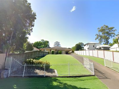 2 Phoenix Court, Churchill