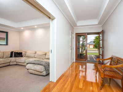 6 Jupiter Drive, Australind