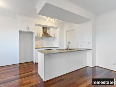 6 / 14 John Street, Bentley