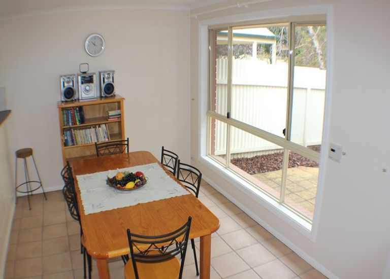 1 / 12A King Street, Glandore