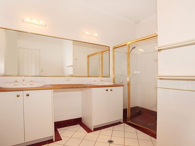 17 Adori Drive, Mountain Creek