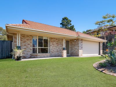 16 Pago Terrace, Pacific Pines