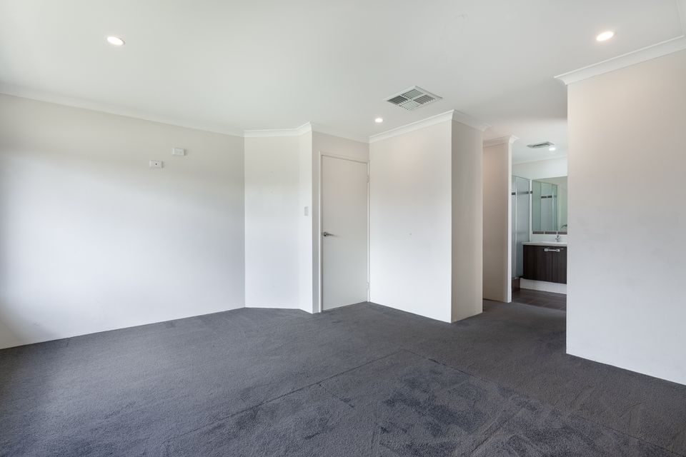 15 Jitarning Brace, Baldivis