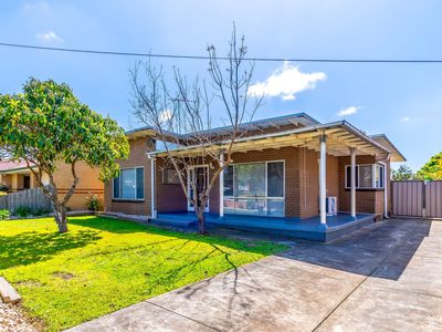 83 Market Road , Werribee