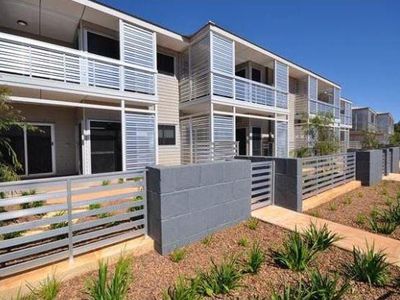 7 / 16 Smith Street, South Hedland