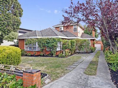 9 Springfield Road, Blackburn North