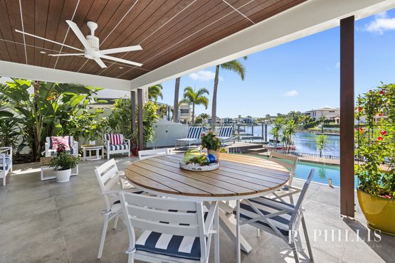8078 Riverside Drive, Sanctuary Cove