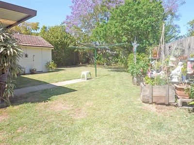 7 Glenavon Ave, Beverly Hills