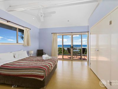 12 Tweed Coast Road, Hastings Point