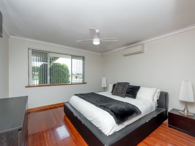 449 Grand Promenade, Dianella