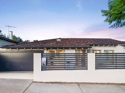 24A Alston Avenue, Como