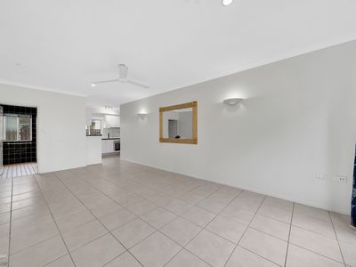 1 / 12 Ingham Court, Mooroobool