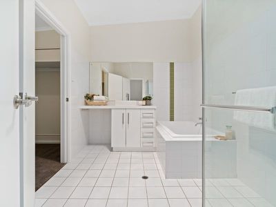 173 Gilbert Street, Adelaide