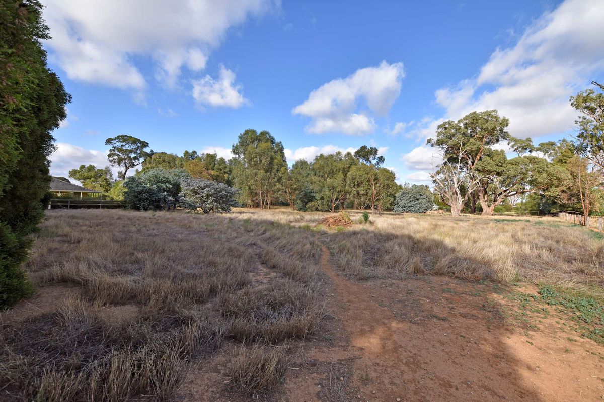 654 Sinclair Road, Kyabram