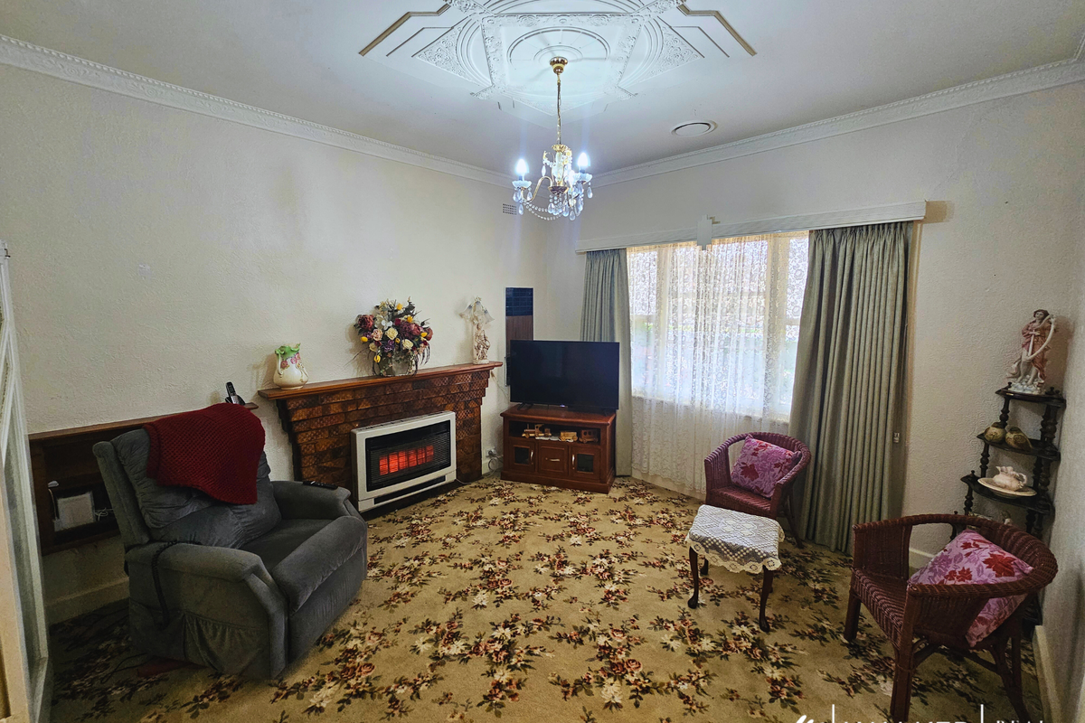 16 Saunders Street, Kyabram