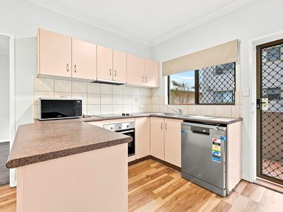 1/56 Cairns Street, Cairns North