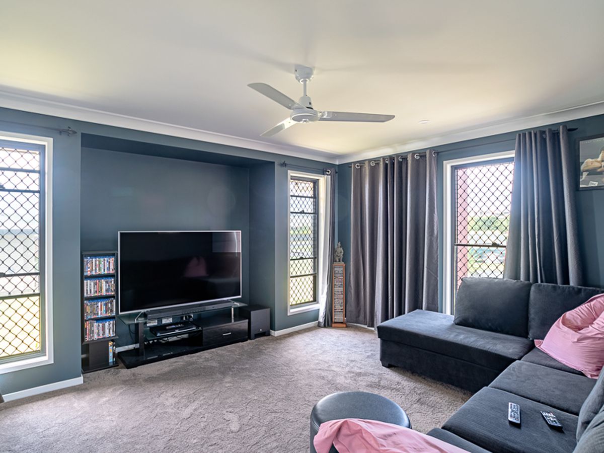 3 Woongoolbver Court, River Heads