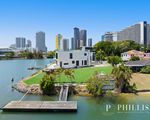 15 Lakeland Key, Broadbeach Waters