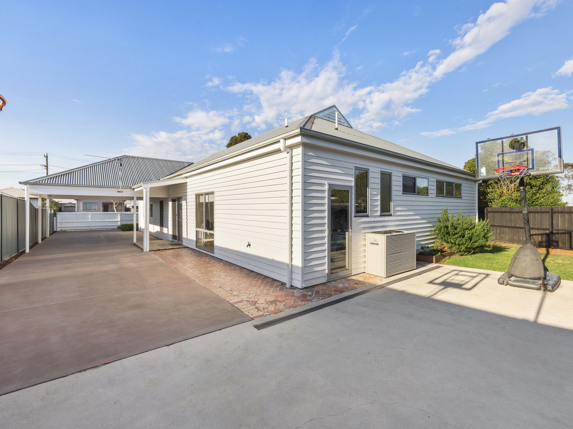 18 Cunninghame Street, Sale