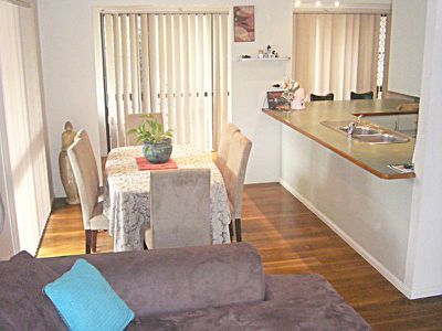 11 Greenview Avenue, Rochedale South