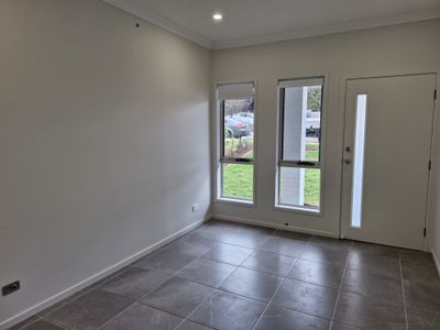 1/94 Settlers Boulevard, Chisholm