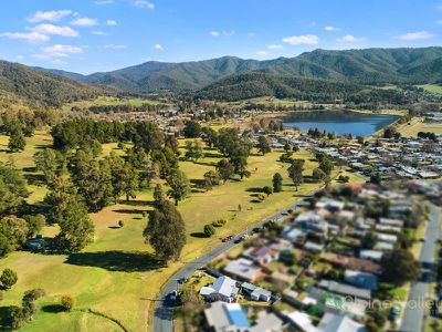26 Fairway Avenue , Mount Beauty