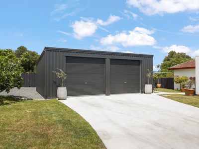 10 Riverleads Drive, George Town