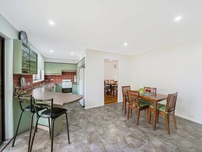 9 Dredge Avenue, Moorebank