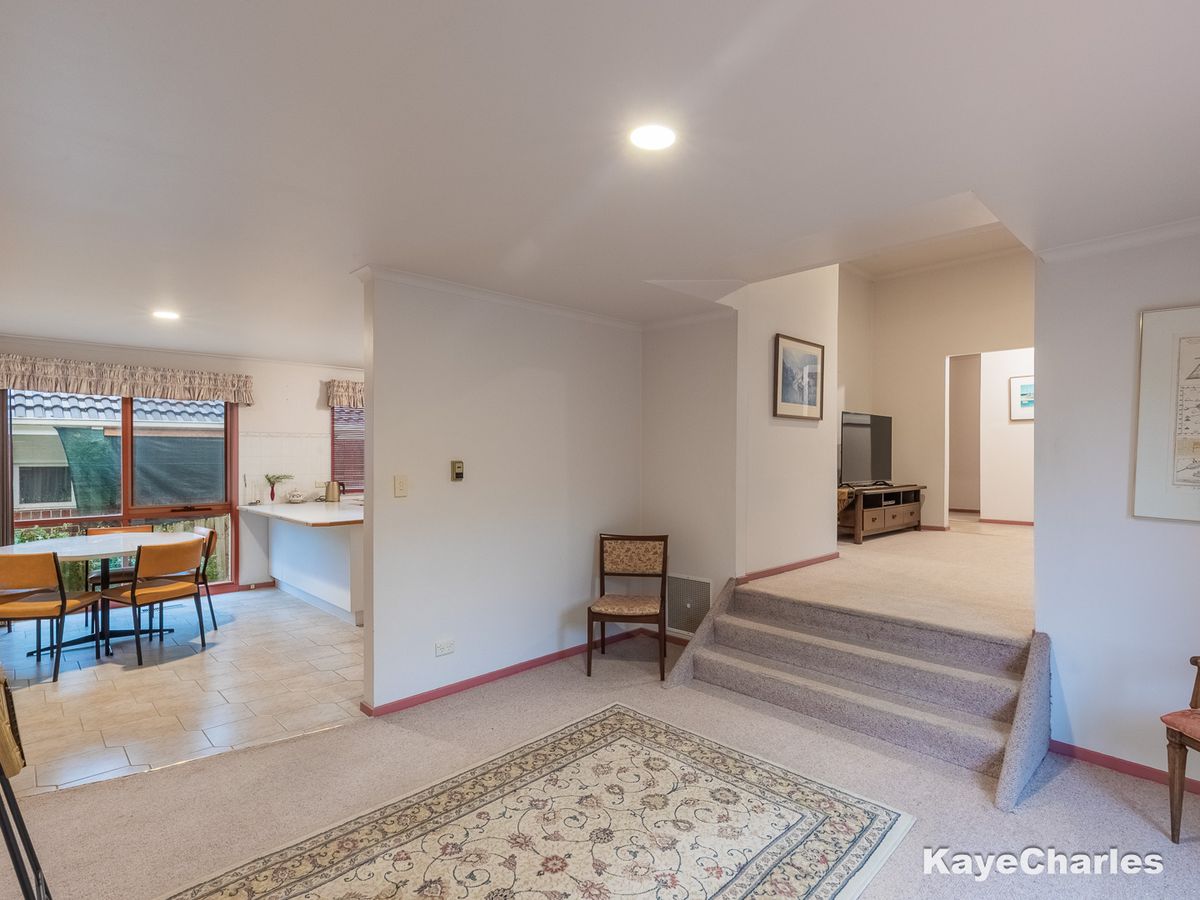 60 Lawrence Drive, Berwick