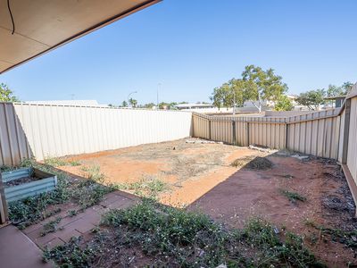 8 Peter Way, South Hedland