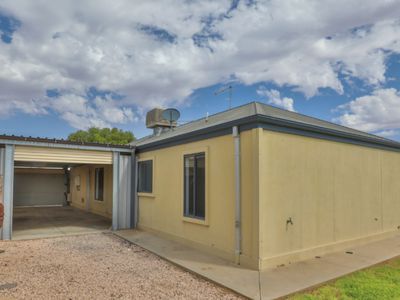 16 Sterling Drive, Mildura