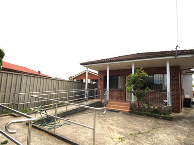 1 Waratah Street, Punchbowl