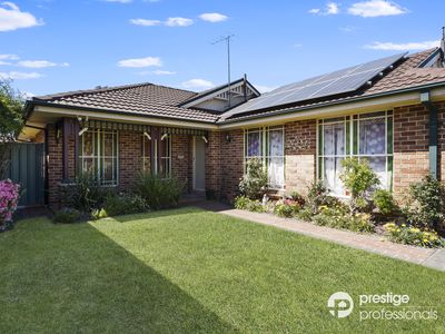 3 Bundarra Court, Wattle Grove