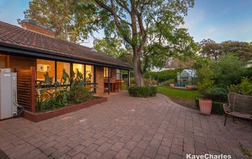 2 Young Street, Beaconsfield Upper
