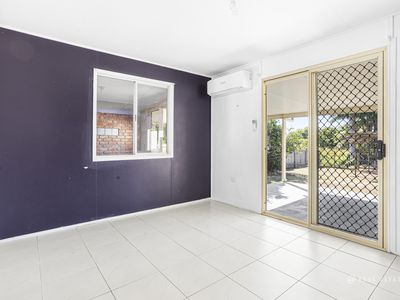 25 Swordfish Avenue, Taranganba